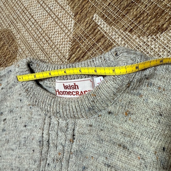 IRISH HOMECRAFT 100% Wool Sweater, Youth size large, women's Small - Picture 11 of 13